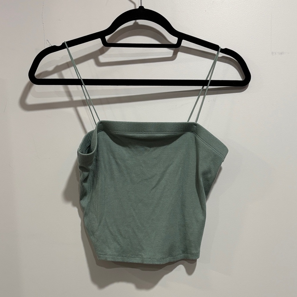 SIZE L CROP TOP